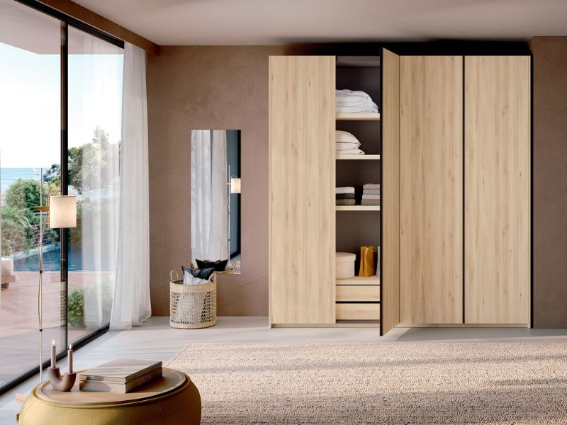 Muebles Nina / Armarios puertas batientes