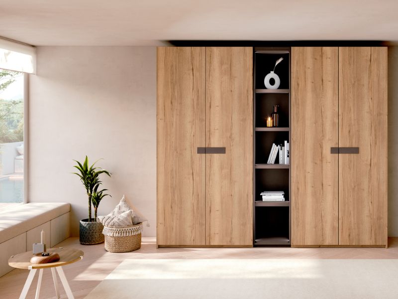 Muebles Nina / Armarios puertas batientes